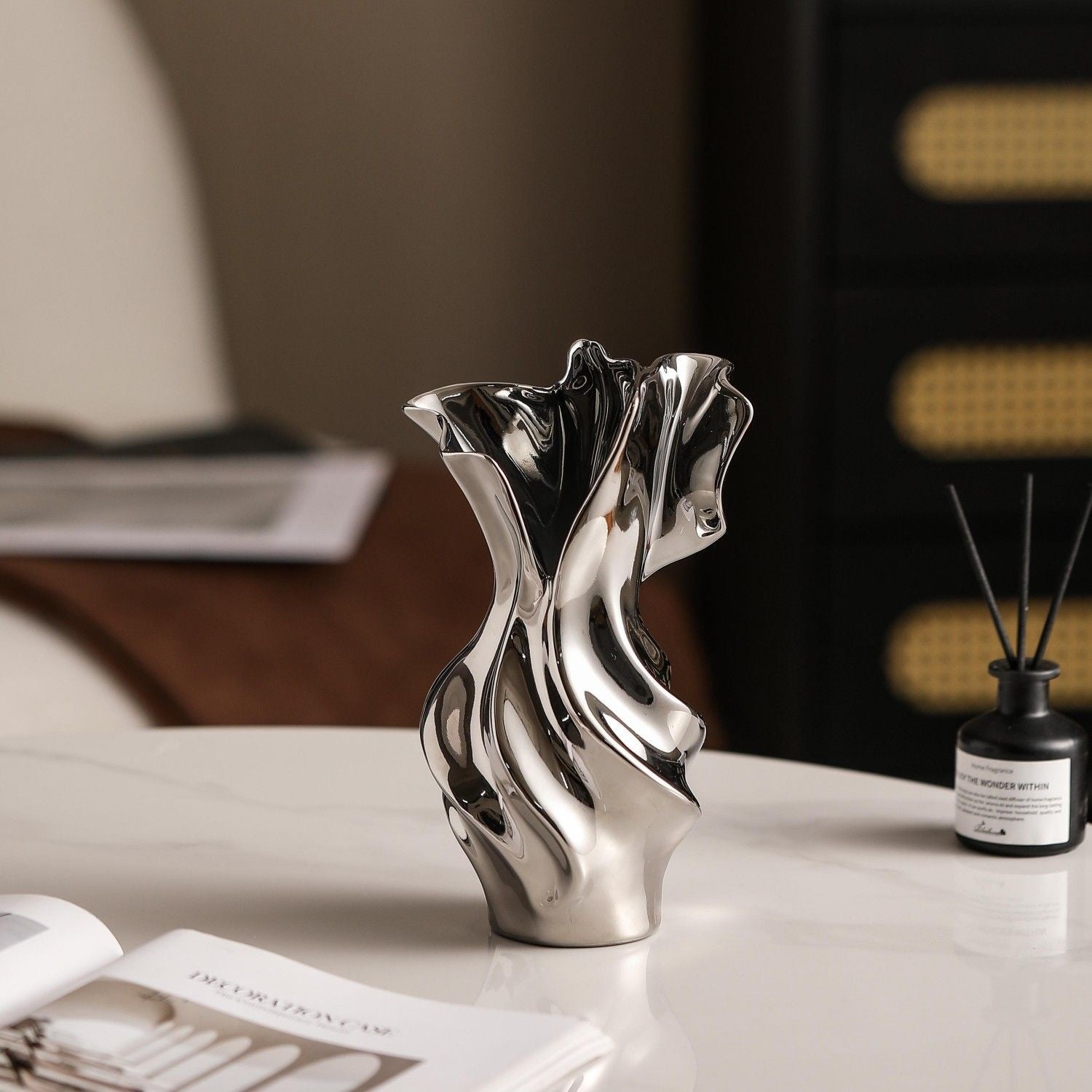 MooMM VA ceramic vase